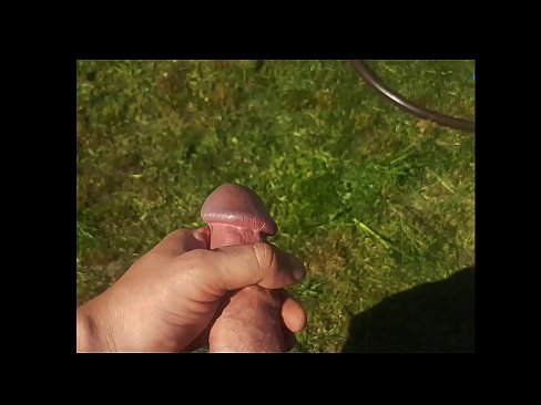 ❤️ Hottie si fa scopare a figa rosa è cums cun un squirt in un giardinu d'estate ❤️❌ Porno à noi % co.porn-milf-300.ru% ❌