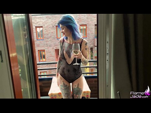 ❤️ Ragazza tremenda chì succhia cù una bocca è cazzo appassionatamente sottu à u celu apertu ❤️❌ Porno à noi % co.porn-milf-300.ru% ❌